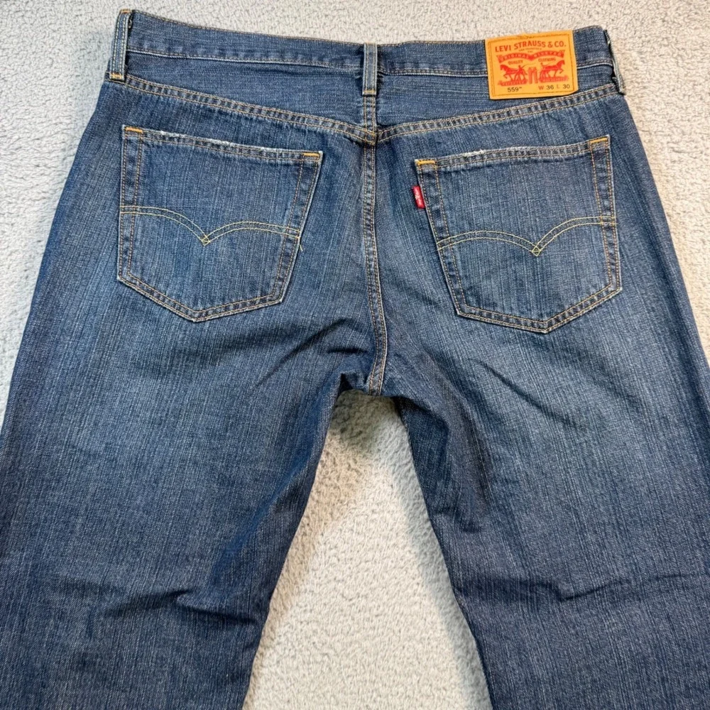 Levis 559 Relaxed Straight‎ Leg Jeans Mens 36x30 Medium Wash Blue Denim